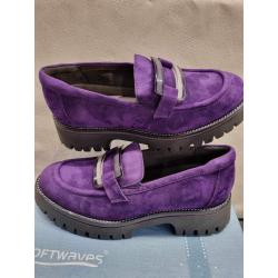 Mocassin VIVIEN semelle crantée design joli mors bijoux carré 8.36.27 SOFTWAVES cuir peau velours violet