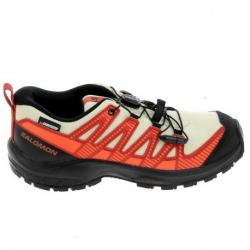 SALOMON XA Pro V8 CSWP K Orange